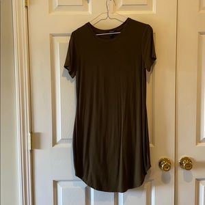 Green t shirt dress